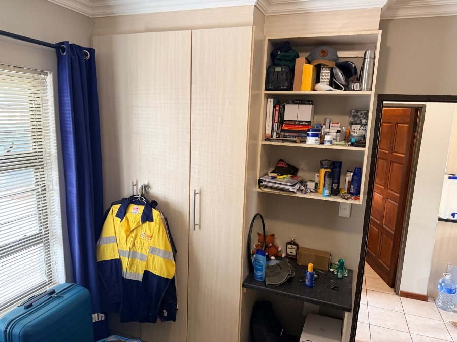 To Let 2 Bedroom Property for Rent in Die Bult North West